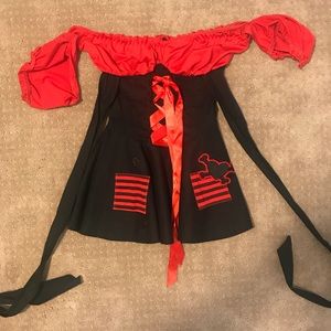 Girl pirate costume